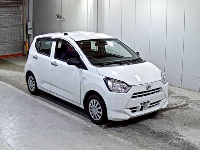 3039 Daihatsu Mira e s LA350S 2018 г. (LAA Shikoku)